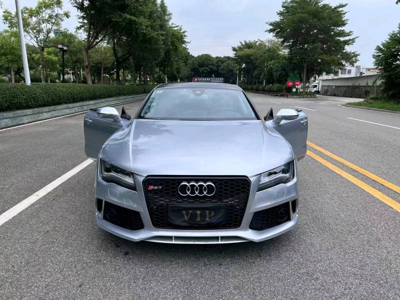 汕头11年奥迪A7L1