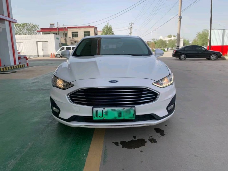 保定20年福特蒙迪欧1