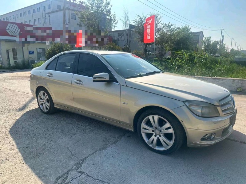 徐州18年奔驰CLA3