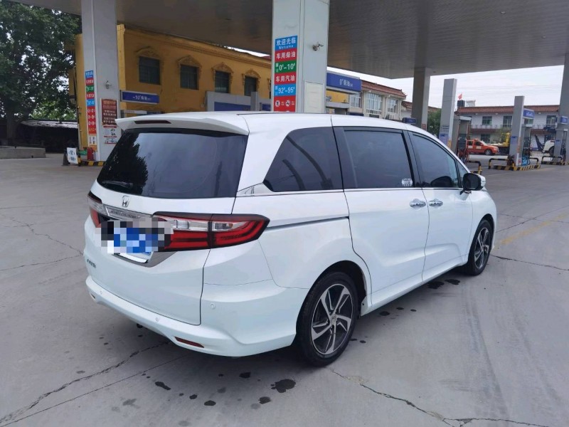 保定17年本田奥德赛8