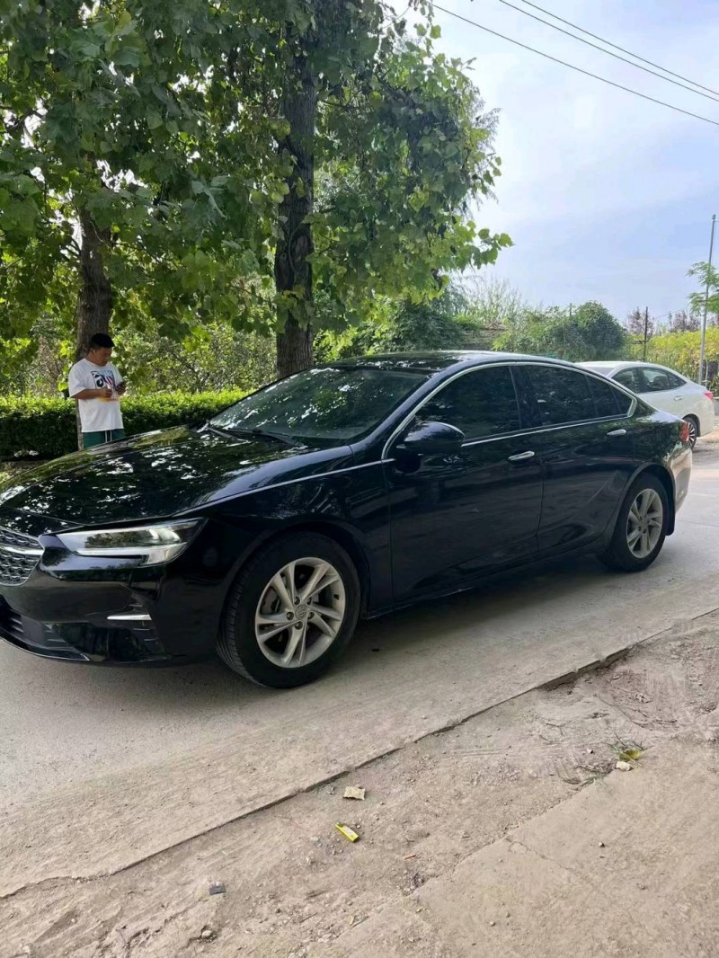 保定21年别克君威2