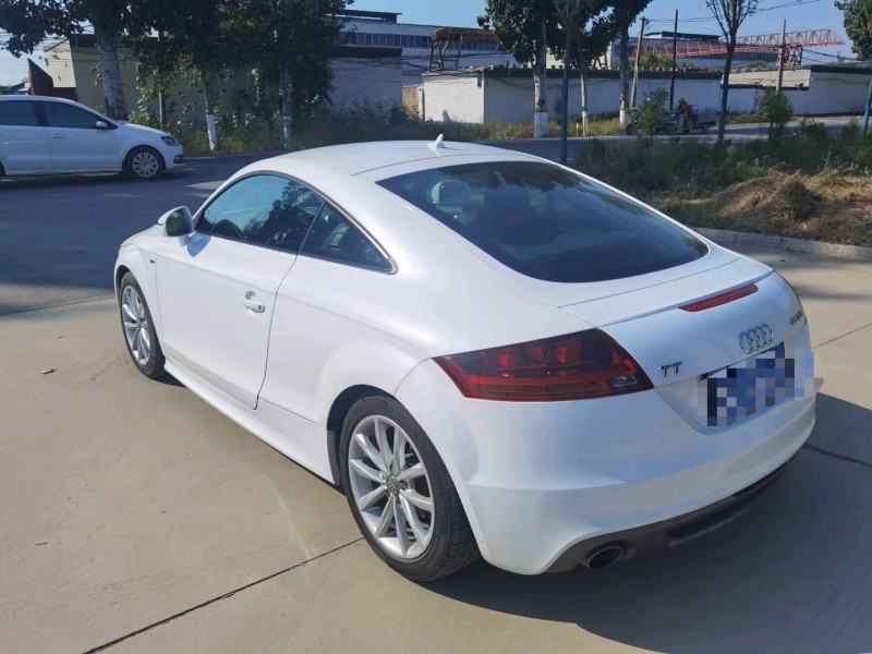保定14年奥迪TT7