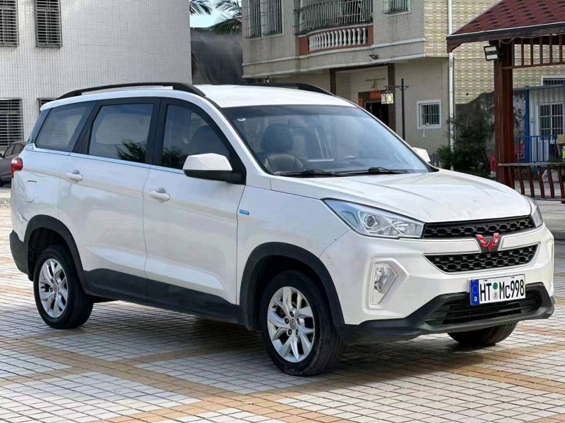 汕頭18年五菱汽車宏光S32