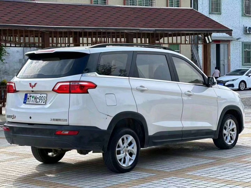 汕頭18年五菱汽車宏光S39