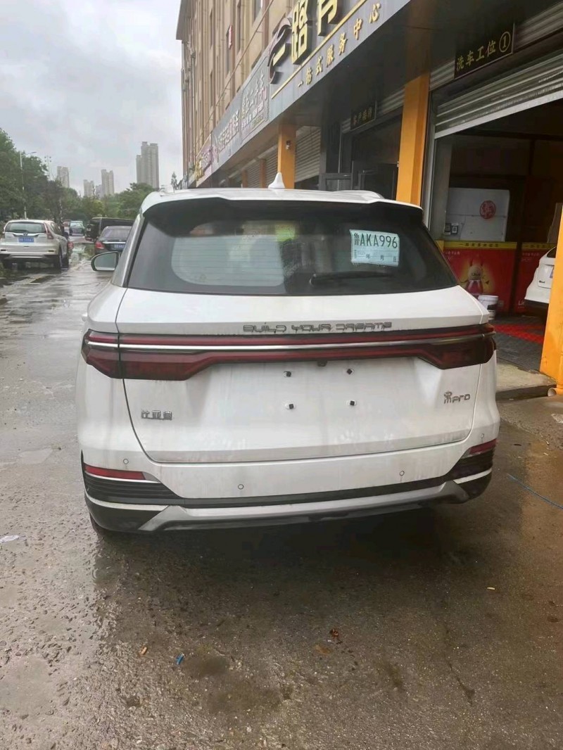 淄博23年比亚迪宋2