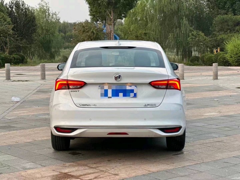 枣庄23年别克威朗4