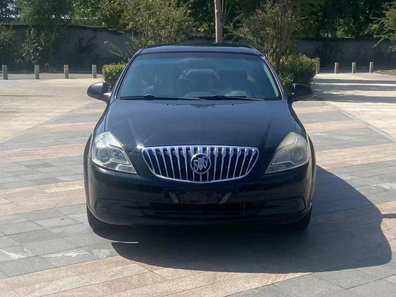 枣庄15年别克凯越1