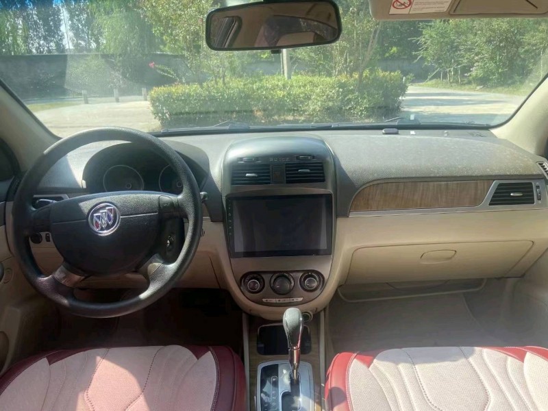 枣庄15年别克凯越5