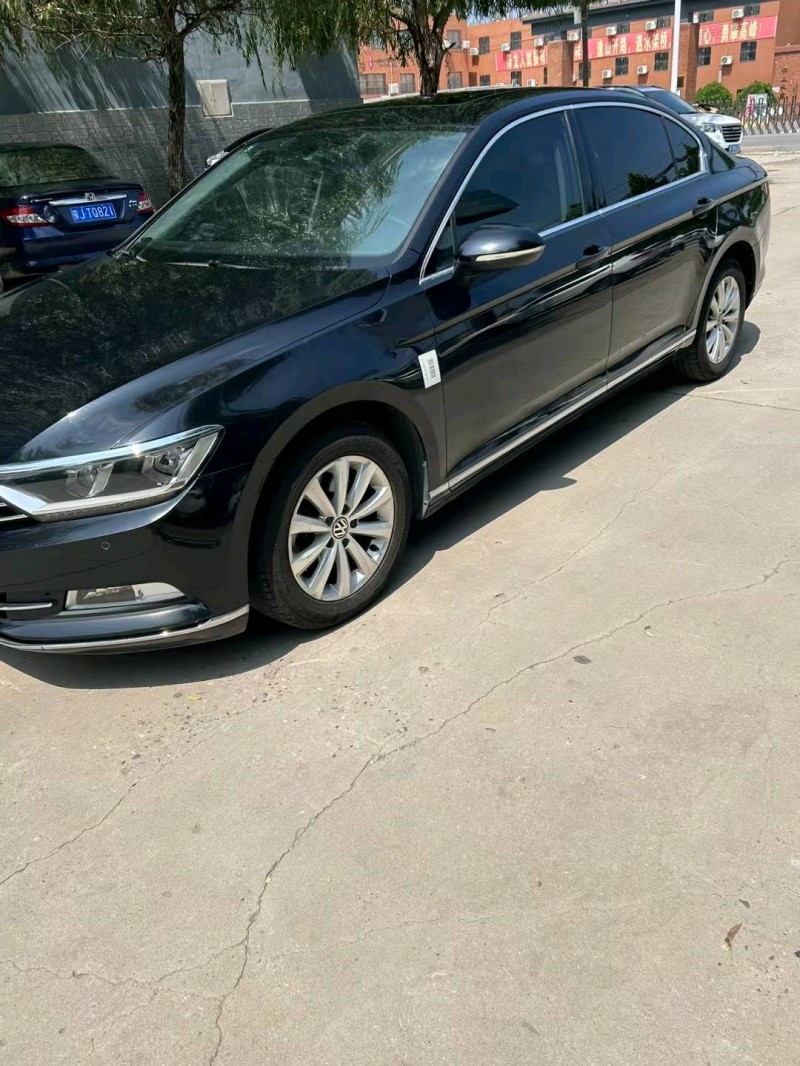 保定17年大众迈腾3