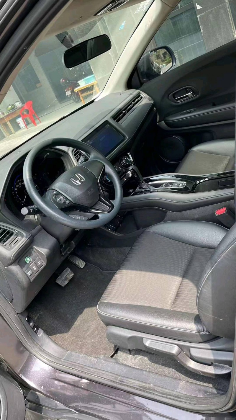 成都21年本田缤智6