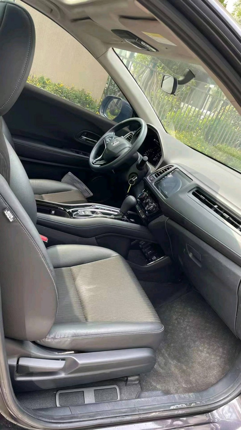 成都21年本田缤智7