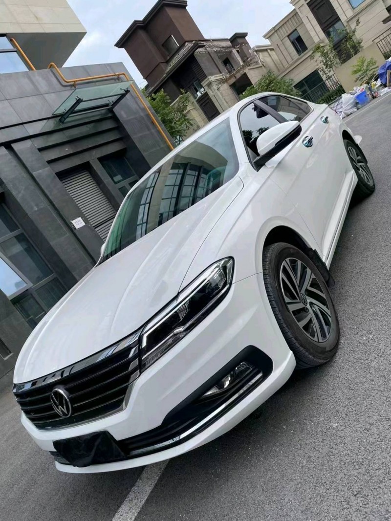 成都22年大众朗逸2