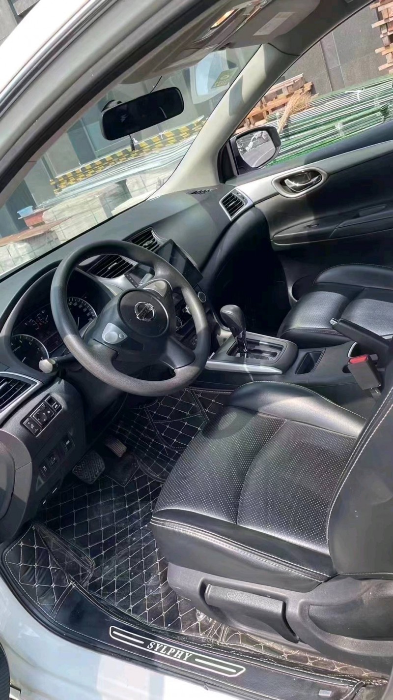 成都20年日产轩逸5