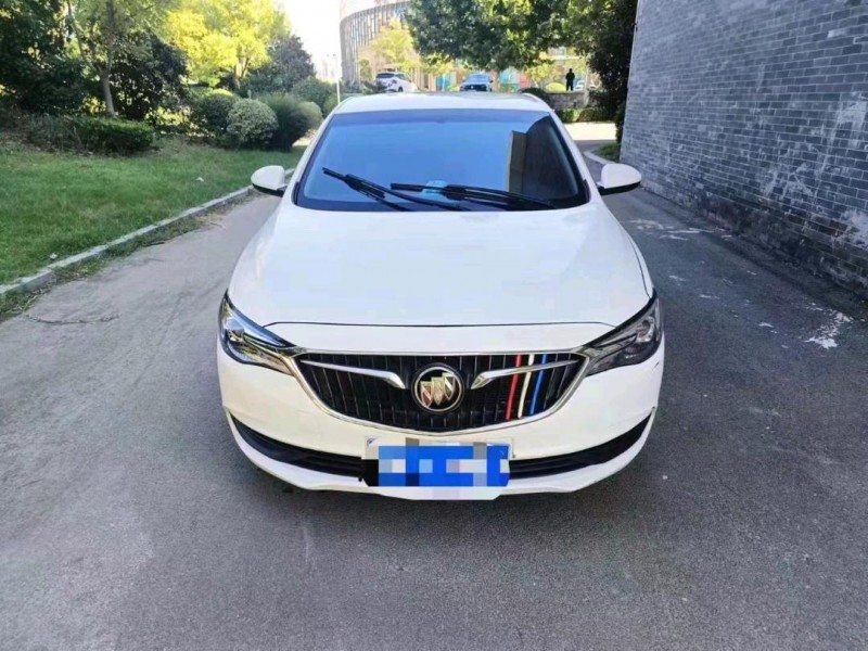 枣庄18年别克英朗GT1