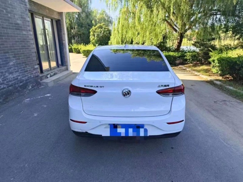 枣庄18年别克英朗GT3