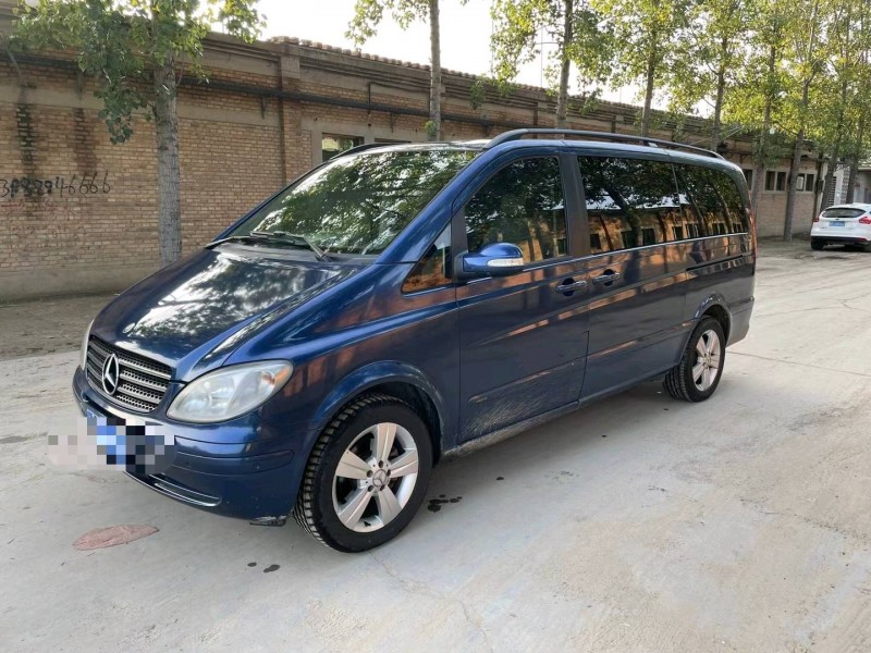 保定11年奔驰唯雅诺2