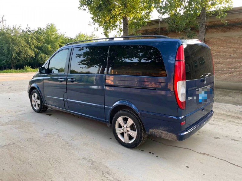 保定11年奔驰唯雅诺3