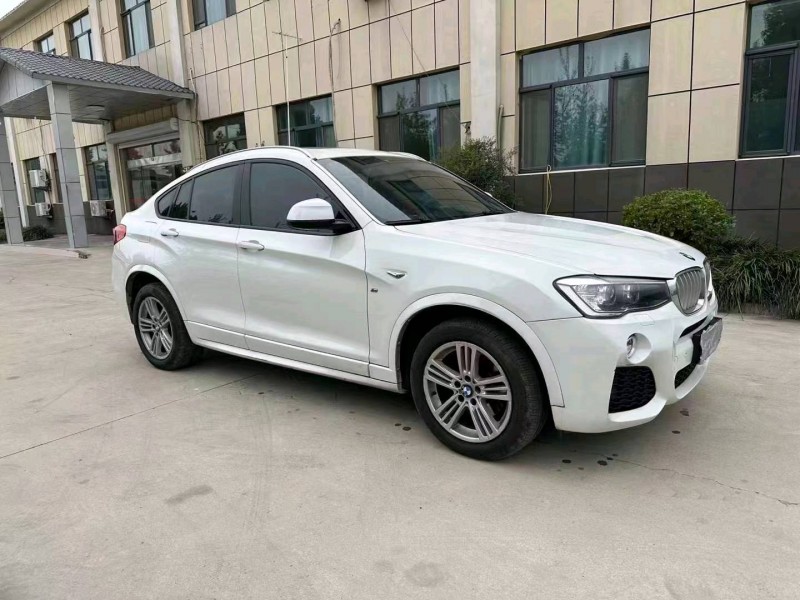 邢台18年宝马X43