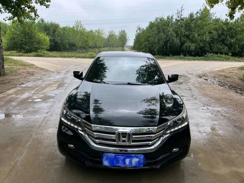 保定16年本田雅阁1