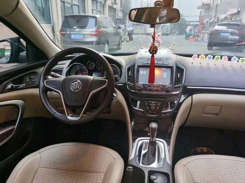 湖州15年别克君威6