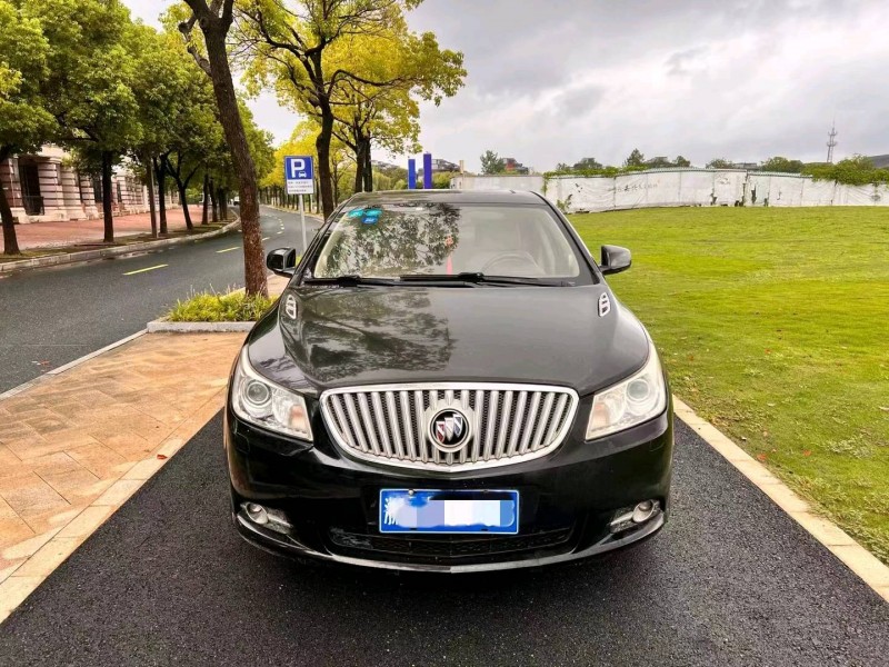 湖州13年别克君越1