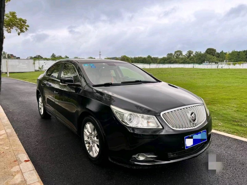 湖州13年别克君越6