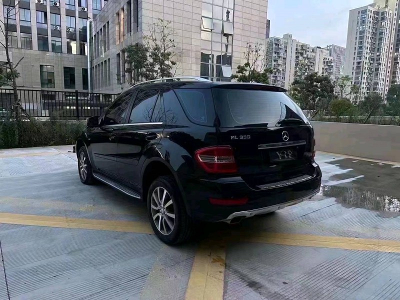 嘉兴12年奔驰ML6