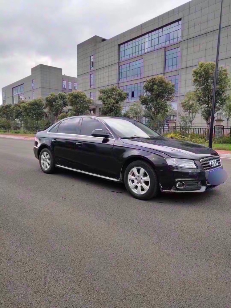 徐州11年奥迪A4L4