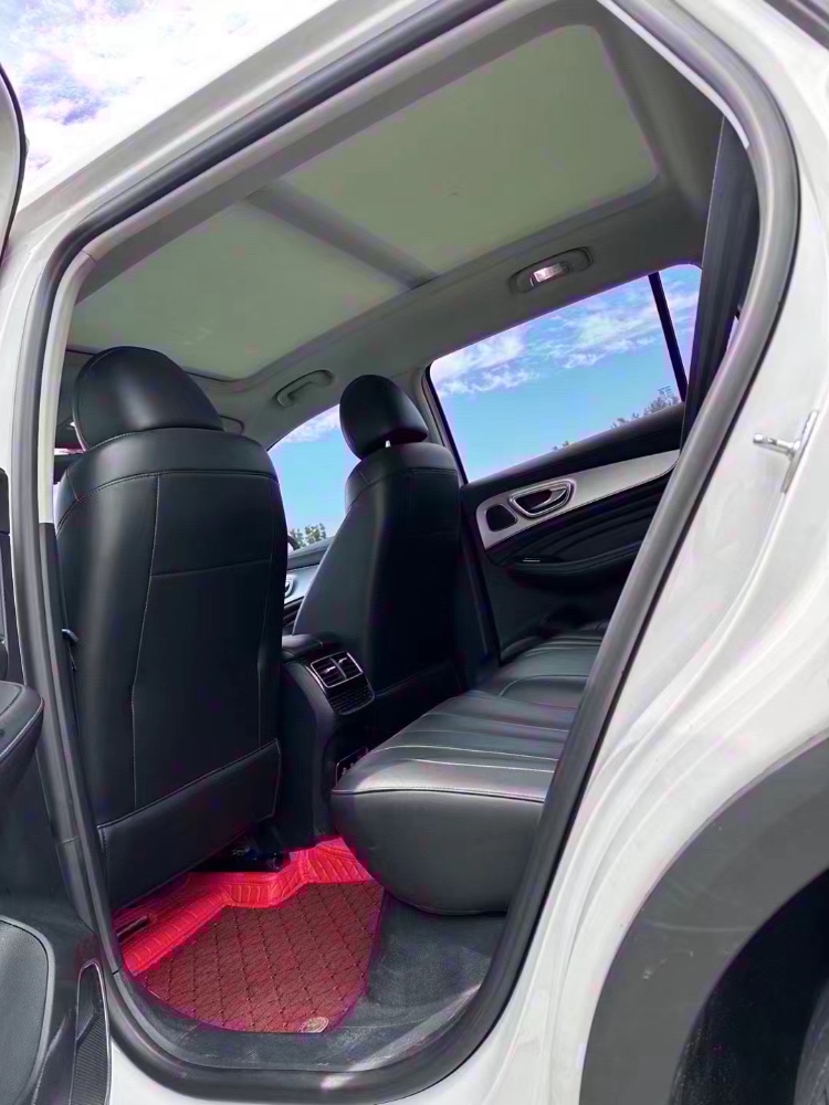 常州21年荣威RX56