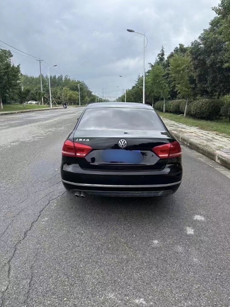 苏州15年大众帕萨特4