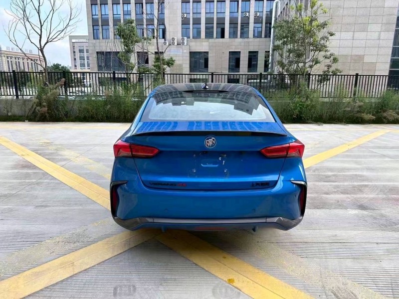 湖州23年别克威朗9