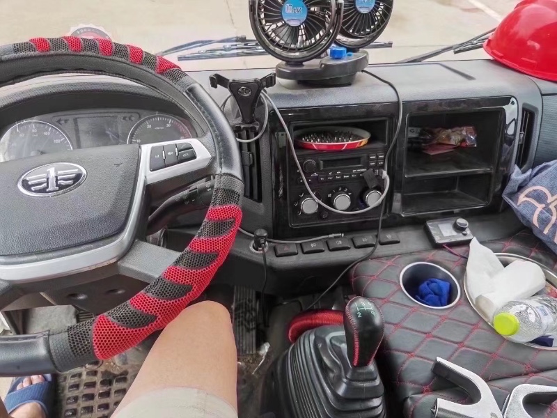 济南22年解放箱货J63