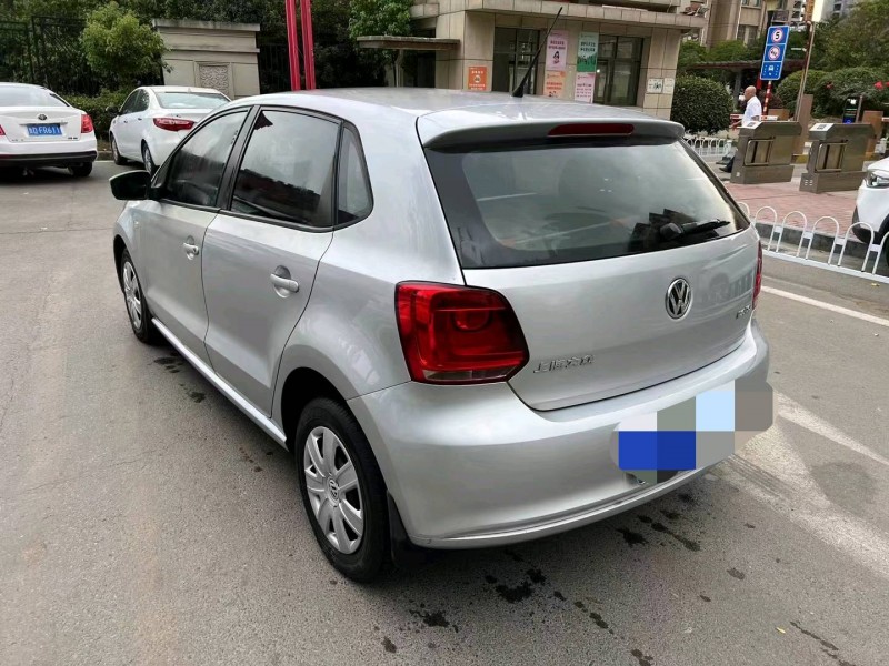 东营13年大众polo2