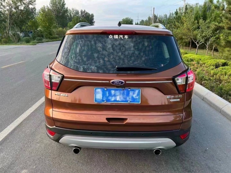 东营17年福特翼虎7