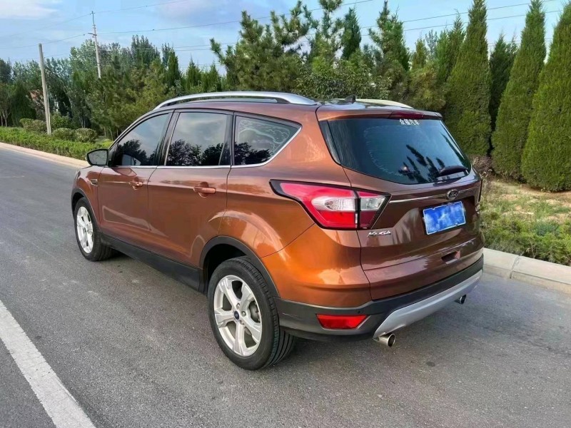 东营17年福特翼虎9