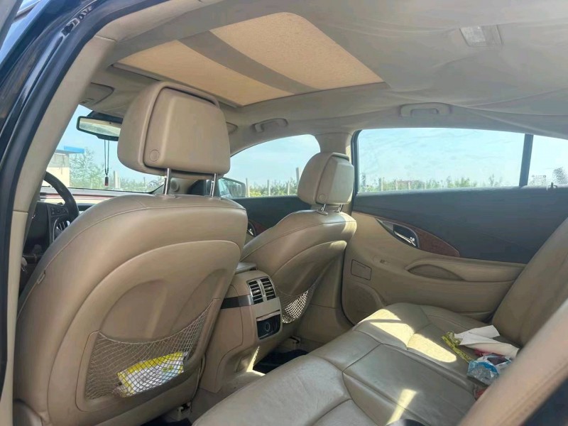 枣庄12年别克君越9