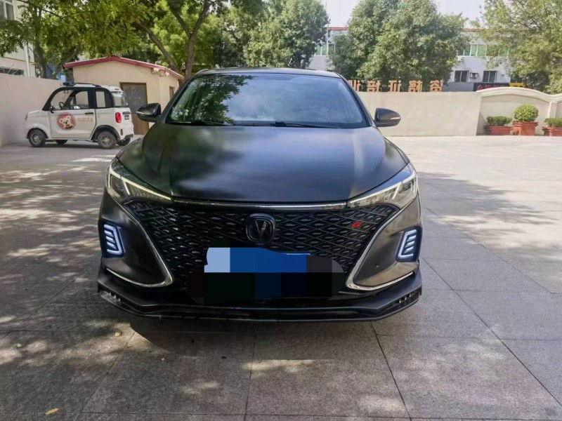 保定21年长安汽车逸动1