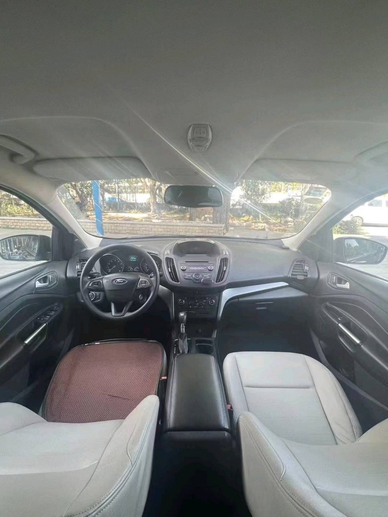 沈阳17年福特翼虎7