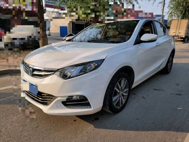 聊城16年长安汽车逸动2