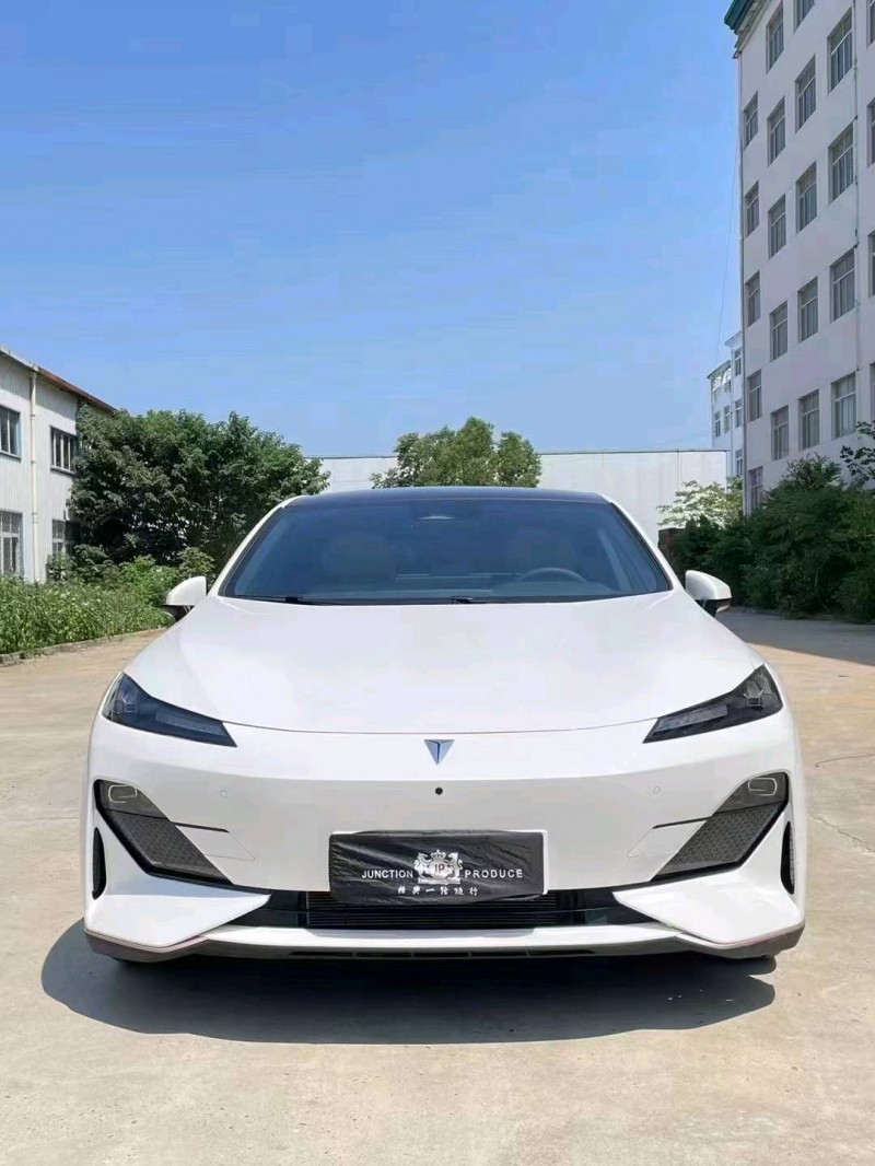 襄陽23年長安汽車深藍1