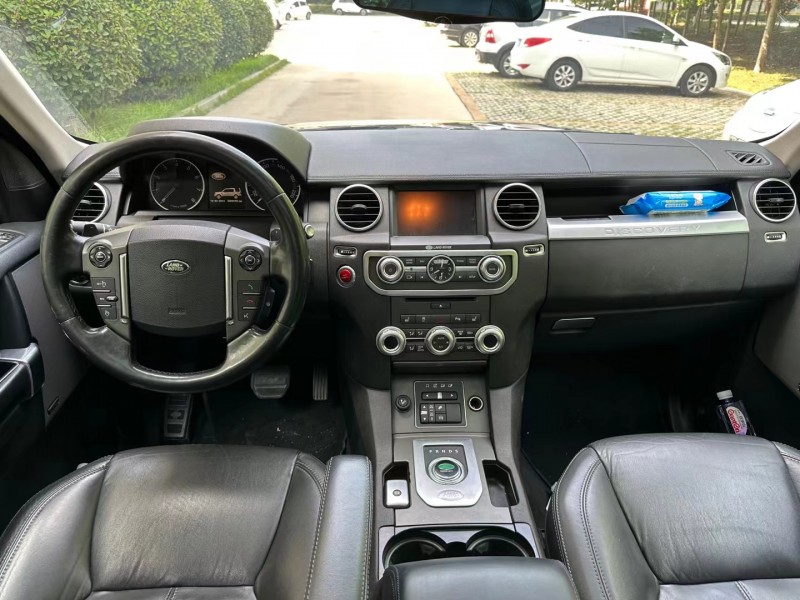 济宁15年路虎发现8