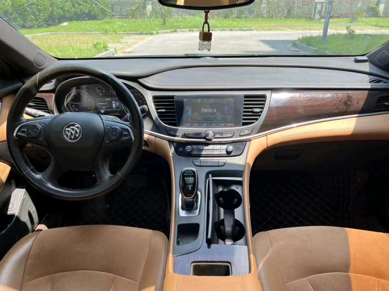 盐城18年别克君越7