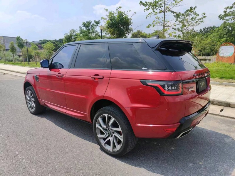 东莞18年路虎揽胜运动7