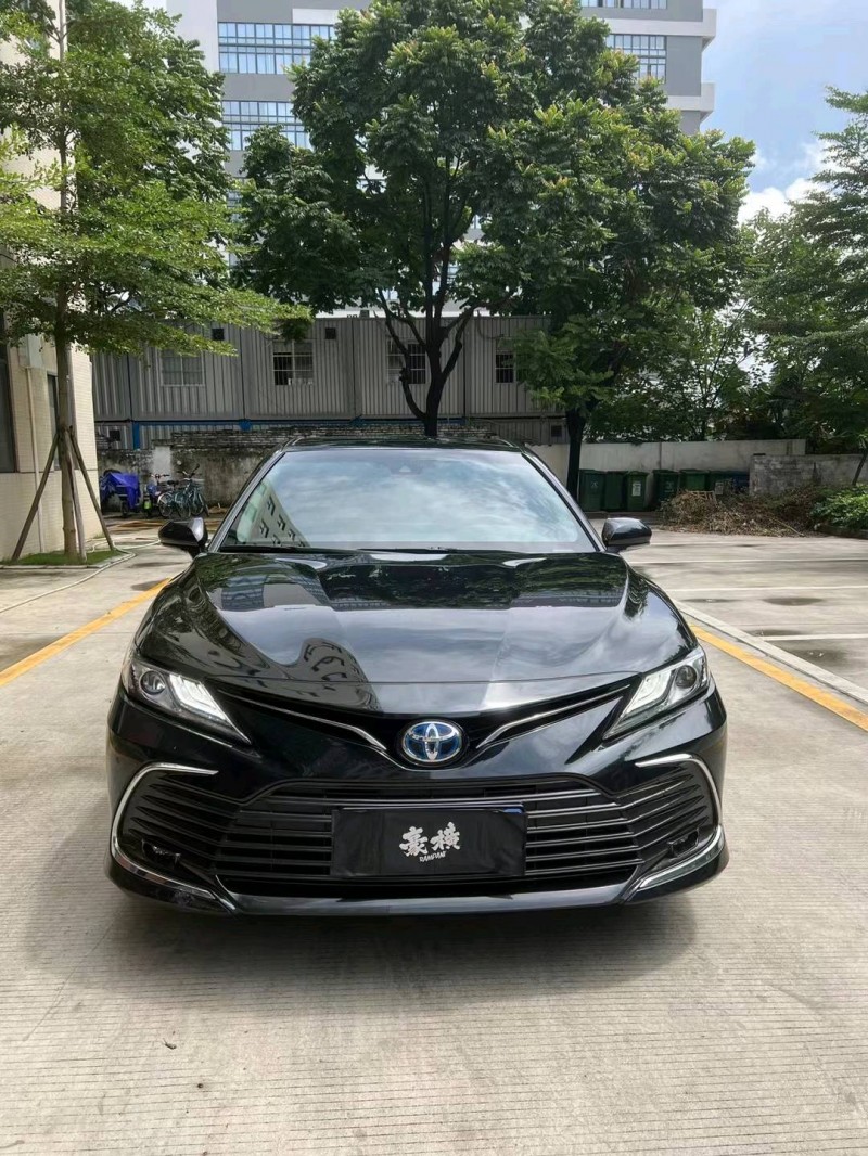 佛山22年丰田凯美瑞1