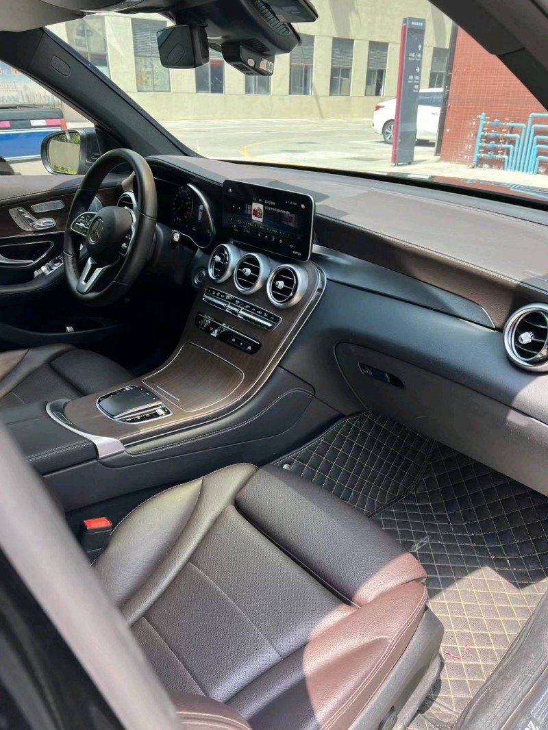 佛山20年奔驰GLC7