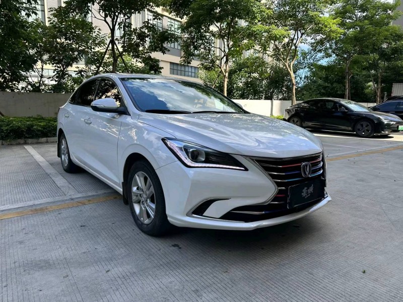 佛山19年长安汽车逸动2