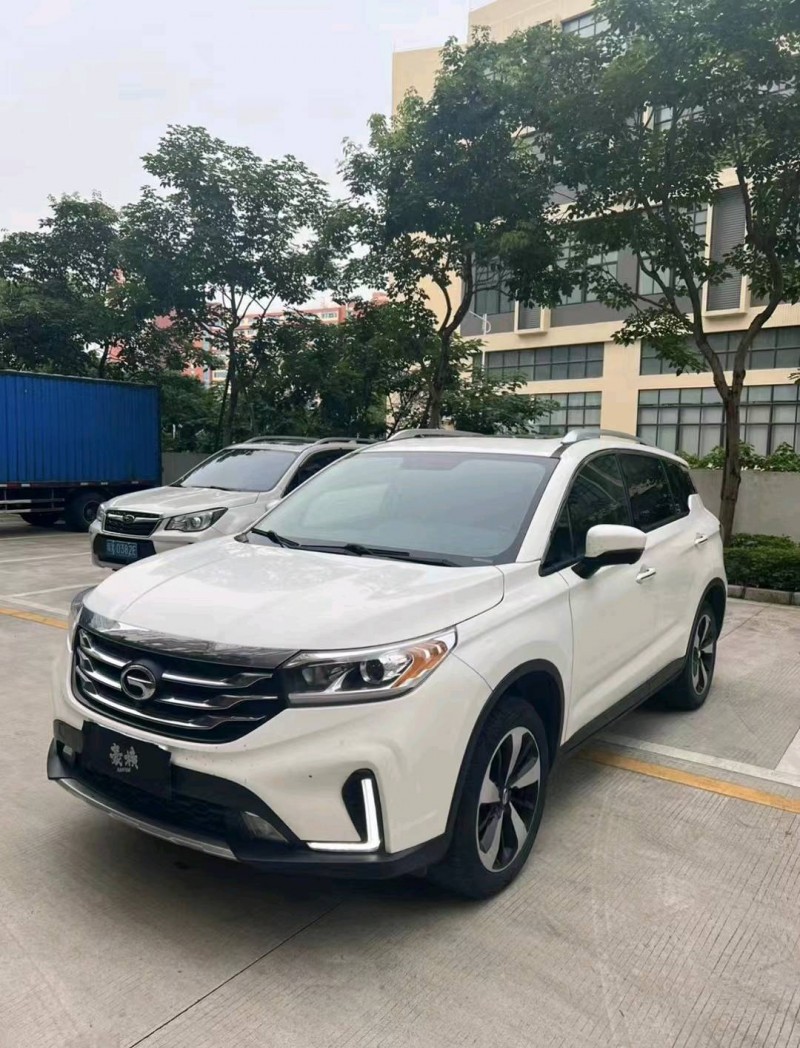 成都19年传祺GS43