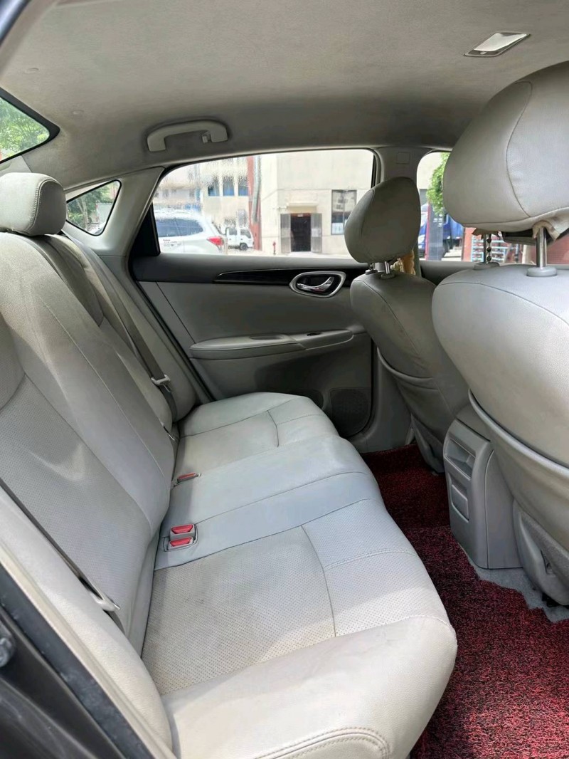 佛山16年日产轩逸9