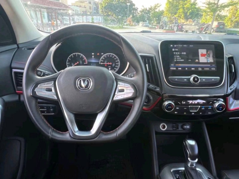 汕头18年长安汽车CS556