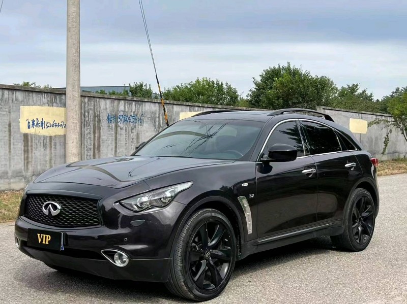 青岛17年英菲尼迪QX702